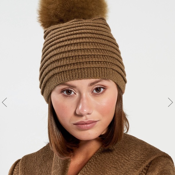 Sentaler Alpaca winter hat with Pom Pom - Picture 2 of 2
